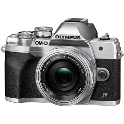 OLYMPUS E-M10 MARK IV SILVER + M.ZUIKO 14-42mm F3.5-5.6 - GARANZIA POLYPHOTO ITALIA | Fcf Forniture Cine Foto