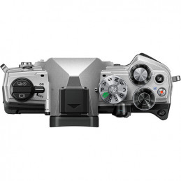 OLYMPUS OM-5 SILVER BODY - GARANZIA POLYPHOTO ITALIA | Fcf Forniture Cine Foto