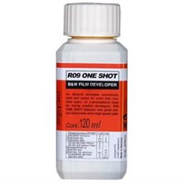 AGFA R09 ONE SHOOT B&W FILM DEVELOPER 120ML | Fcf Forniture Cine Foto