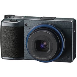 RICOH GR III X URBAN EDITION