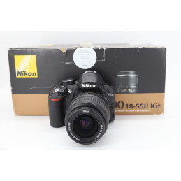 NIKON D3100 + 18-55mm F3.5-5.6 G ED II