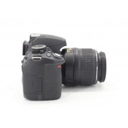 NIKON D3100 + 18-55mm F3.5-5.6 G ED II
