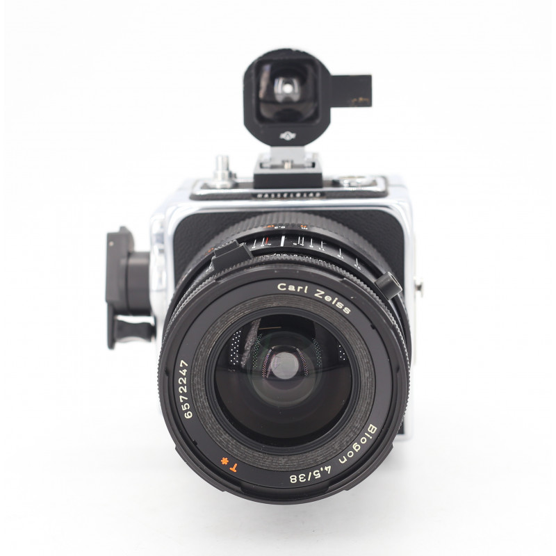HASSELBLAD SV CM KIT 38mm + MIRINO + FILTRO UV + FILTRO 1.5 CR USATO HASSELBLAD SV CM KIT 38mm + MIRINO + FILTRO UV + FILTRO 1.5 CR USATO