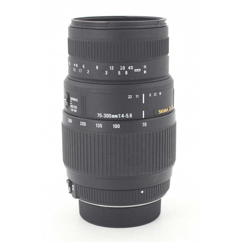 SIGMA 70-300mm F4-5.6 DG / NIKON USATO SIGMA 70-300mm F4-5.6 DG / NIKON USATO