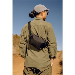 PEAK DESIGN BAS-2-BK-1 OUTDOOR SLING 2L BLACK