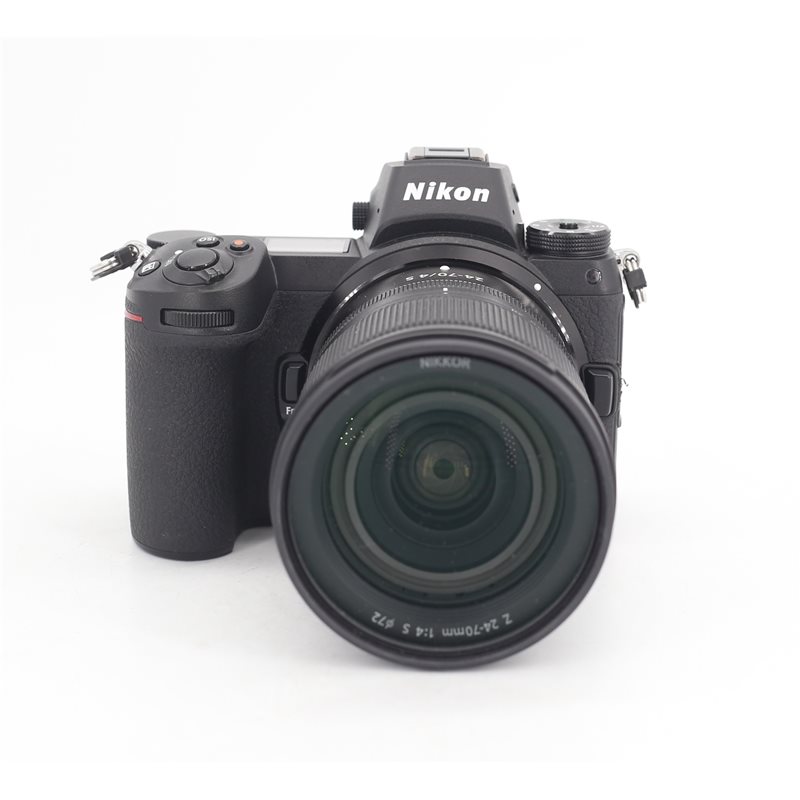 NIKON Z6 + Z 24-70mm F4 USATO - GARANZIA 12 MESI FCF NIKON Z6 + Z 24-70mm F4 USATO - GARANZIA 12 MESI FCF