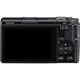 RICOH GR IV