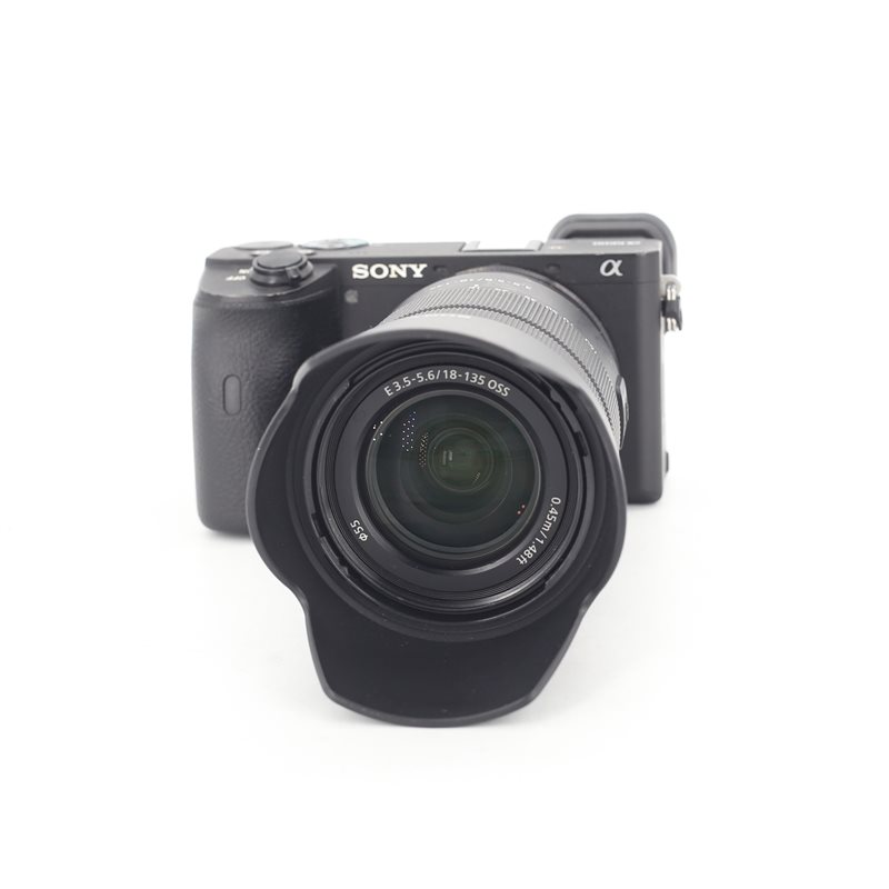 SONY A6600 + 18-135mm F3.5-5.6 USATO - GARANZIA 12 MESI FCF SONY A6600 + 18-135mm F3.5-5.6 USATO - GARANZIA 12 MESI FCF
