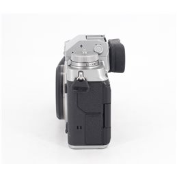 FUJIFILM X-T4 SILVER BODY USATO | Fcf Forniture Cine Foto Milano