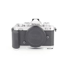 NIKON Z FC SILVER BODY USATO | Fcf Forniture Cine Foto Milano NIKON Z FC SILVER BODY USATO | Fcf Forniture Cine Foto Milano