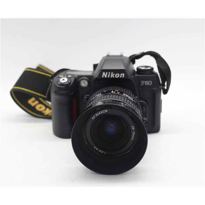 NIKON F80 + AF 28-70mm F3.5-4.5 USATO | Fcf Forniture Cine Foto