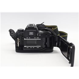 NIKON F80 + AF 28-70mm F3.5-4.5 USATO | Fcf Forniture Cine Foto