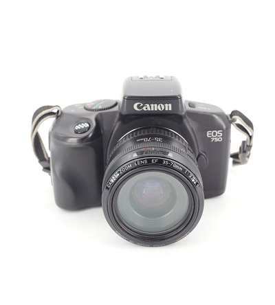 CANON EOS 750 + 35-70mm F3.5-4.5 USATO