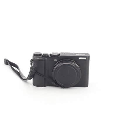 FUJIFILM XF10 BLACK USATO
