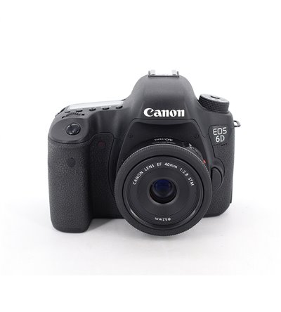 CANON EOS 6D + EF 40mm F2.8 STM USATO