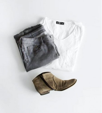 A floating magic washbasins for contemporary bathrooms