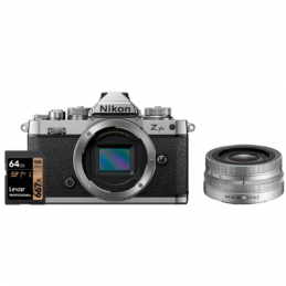 NIKON Z FC BODY + NIKKOR Z DX 16-50mm VR + SD 64GB 667 PRO LEXAR - GARANZIA 4 ANNI NITAL | Fcf Forniture Cine Foto